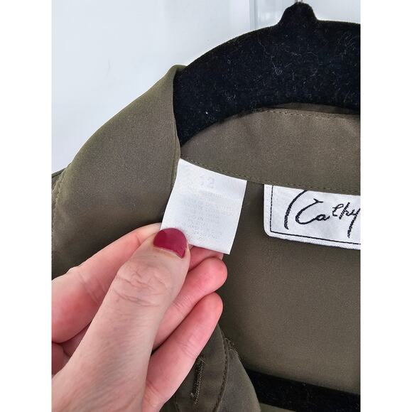 Kathy Che Women's Long Sleeve Button Down Green Polyester Shirt Top Size 12 - Picture 3 of 6